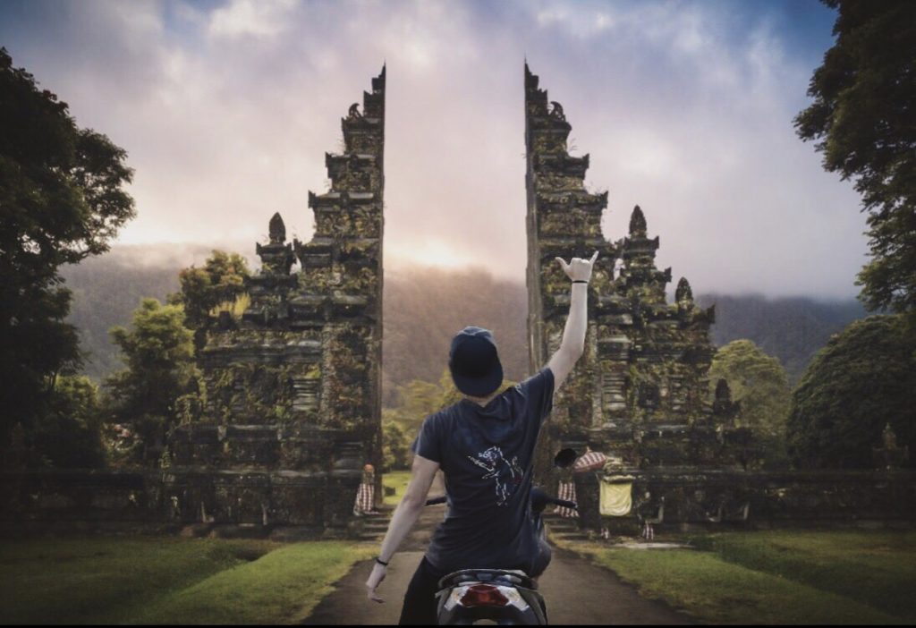 10 Amazing Photoshoot Spots in Bali Recommended by Local Photographers